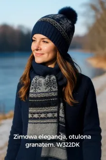 Damski Komplet Zimowy Czapka z Pomponem Szalik Granatowy W322DK Polar Fashion - 5