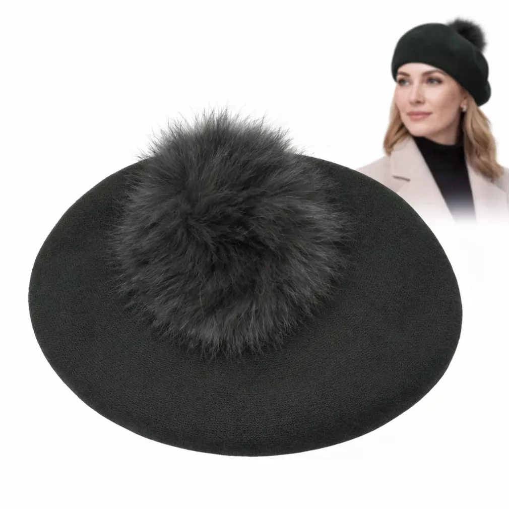 Zielony Beret Damski z Naturalnym Pomponem W503i Polar Fashion