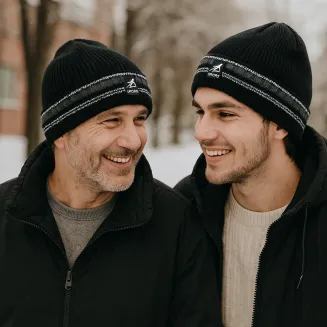 Polar Fashion Czapka W457A Beanie z Futerkiem Czarna z Paskiem - 4