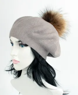 W503C Beżowy  Beret damski z Naturalnym pomponem - 3