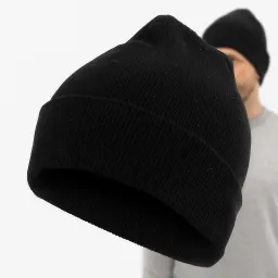 W246A Black Winter Hat Knitted