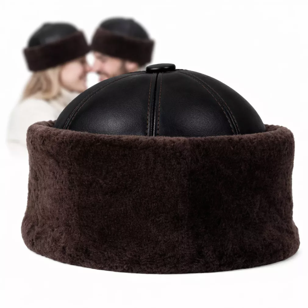 Czarna Skórzana Czapka Zimowa z Futrem Ciepły Toczek Unisex Elegancki W518W