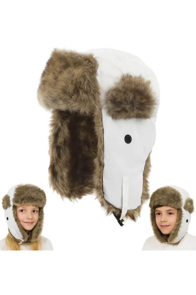 Chłopiec i dziewczynka razem w czapkach pilotkach W151G Polar Fashion, futerko, polar, zimowa ikona