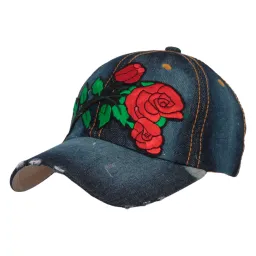 K156B Bawełniana czapka bejsbolówka damska z różą