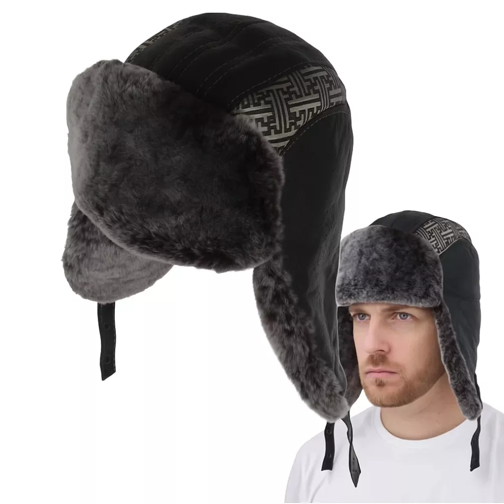 Męska pilotka skórzana W523A czarna uszatka z futrem i aplikacją Polar Fashion