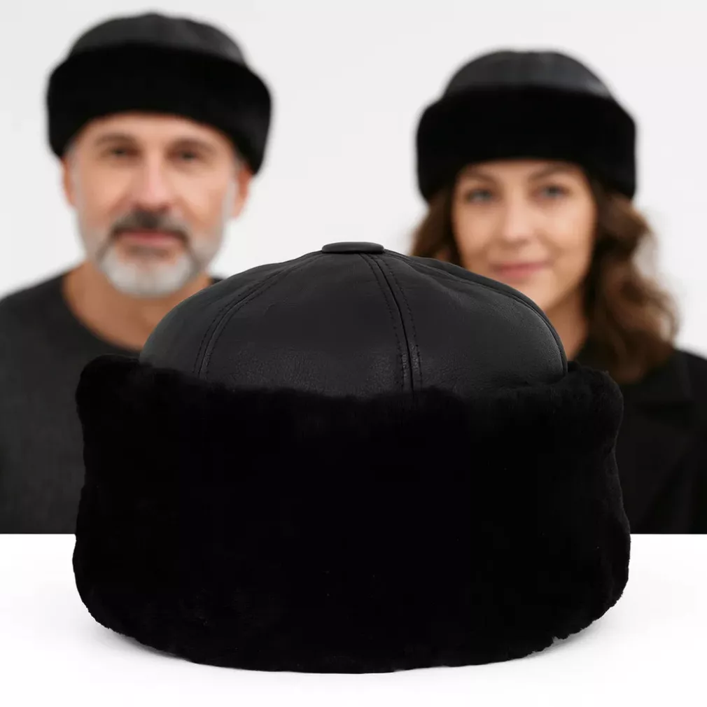 Toczek Skórzany Czarny Zimowy Unisex  z Futrem Polar Fashion W518K