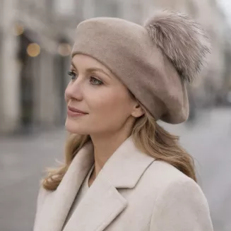 Beżowy beret damski z odpinanym pomponem z jenota Polar Fashion W503K - 6
