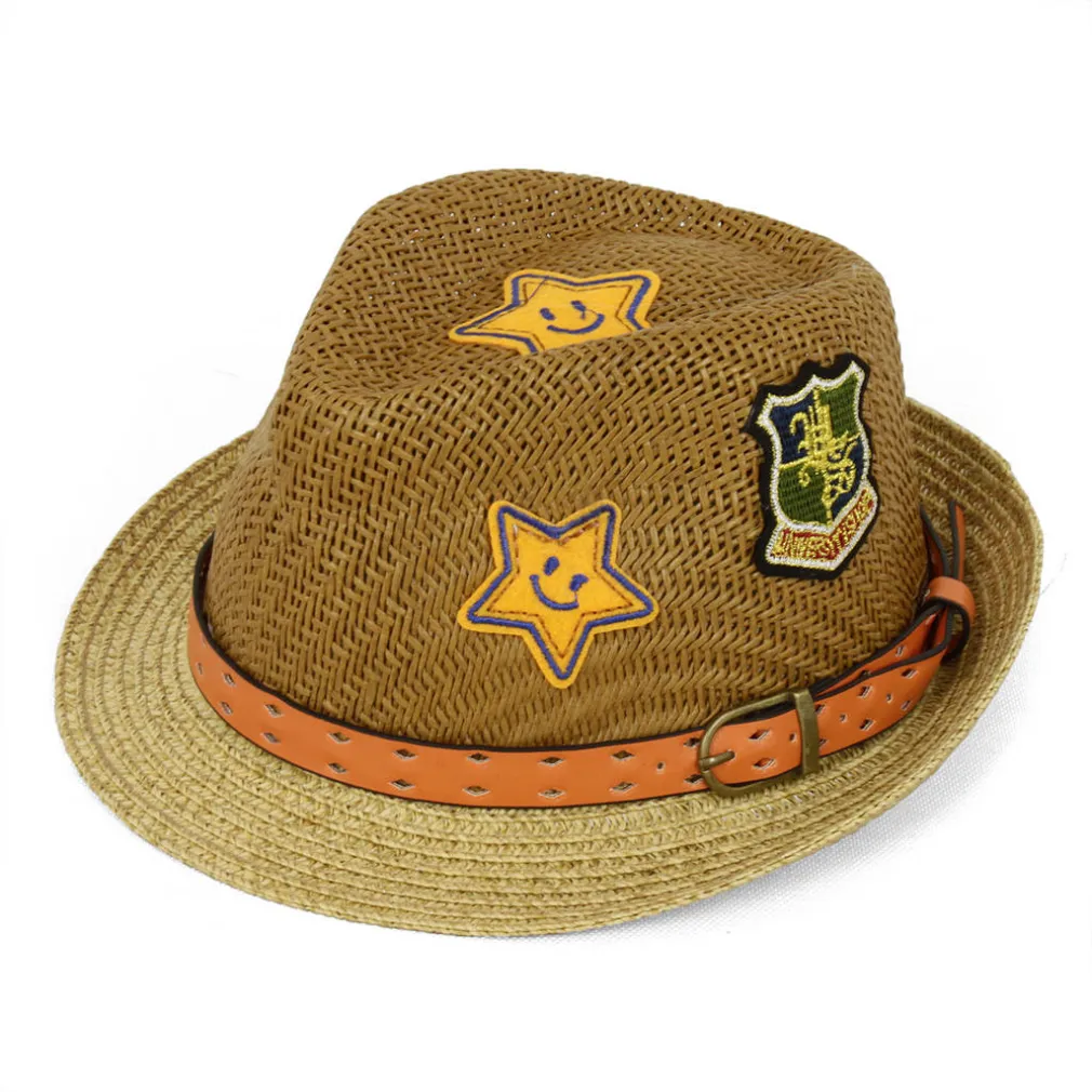 ​Kapelusz Dziecięcy Trilby R126 – Brązowy z Ozdobami i Otokiem​ Polar Fashion