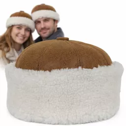 Brązowy toczek skórzany unisex z jasnym futrem zimowy W518N Polar Fashion