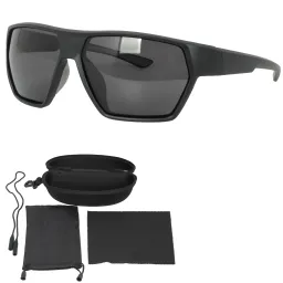 Okulary przeciwsłoneczne męskie Polar Fashion P8172C1 – Matowa Czerń, Maksymalna Ochrona