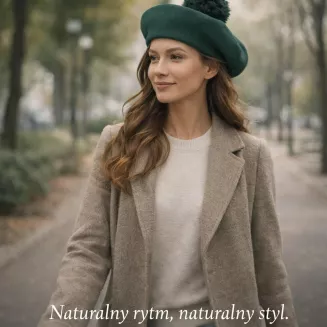 Elegancki zielony beret damski z pomponem jenot W503F Polar Fashion - 6