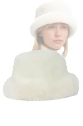 Damska Czapka Zimowa Futrzana Biała W517 Polar Fashion Bucket Hat