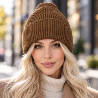 Czapka damska beanie zimowa brązowa 100% wiskoza wywijana  W535D - 3