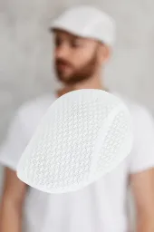 Polar Fashion K264A na gorące letnie dni przewiewny biały kaszkiet męski