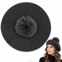 Beret Damski Grafitowy z  Pomponem ze Sztucznego Futra Polar Fashion W537E